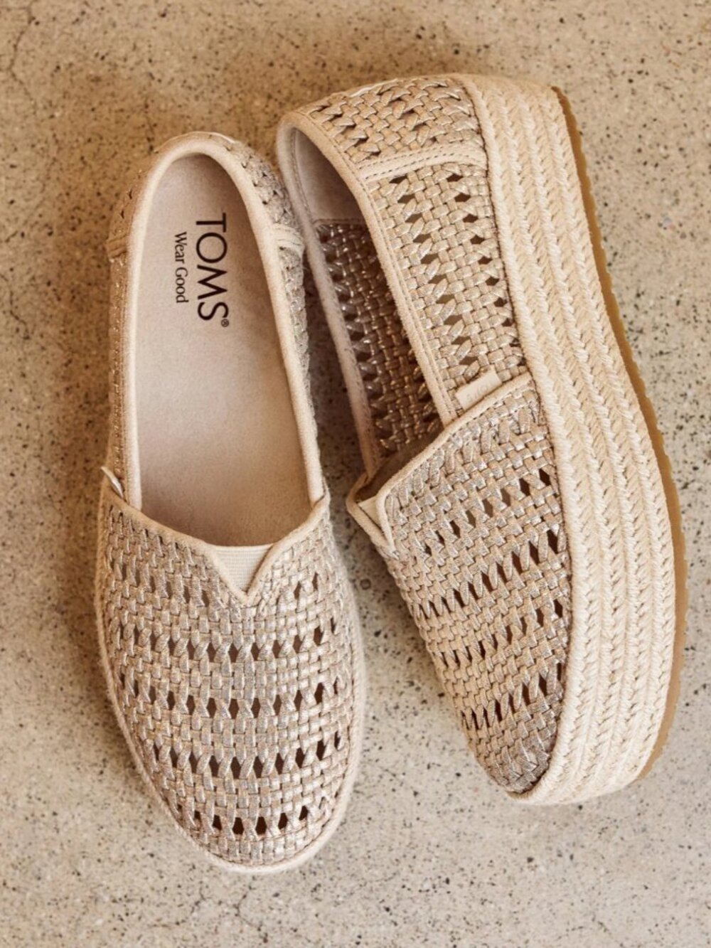 NWT TOMS Valencia Platform Espadrille in Champagne Metallic Basket Weave - 8.5